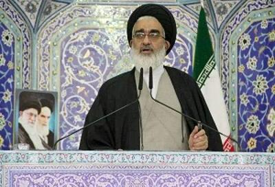امام جمعه قم در بیمارستان بستری شد + وضعیت جسمی