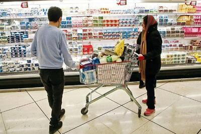 جدول قیمت روز کالاهای اساسی؛ مرغ کیلویی ۱۲۵ هزار تومان شد