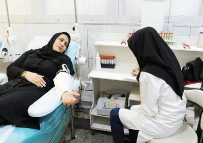 محور پویش «هر خانه یک مرکز اهدای خون» مادران هستند