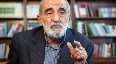 حمله شریعتمداری به پزشکیان به خاطر پس گرفتن لایحه فضای مجازی: آب به آسیاب دشمن ریختید - مردم سالاری آنلاین