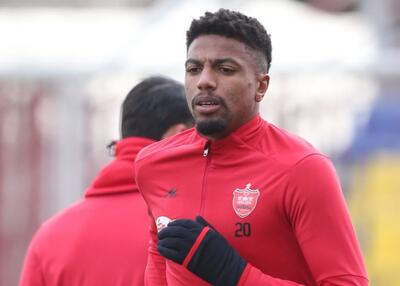 مدافع پرسپولیس در دوراهی کازابلانکا و خوزستان!