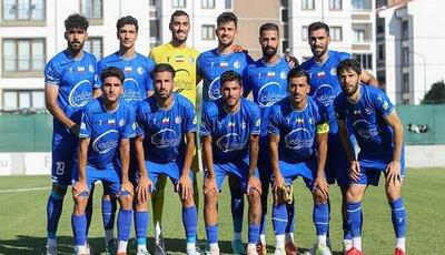 پیشکسوت استقلال: اقدام اشتباه هلدینگ به آبی‌ها ضربه می‌زند