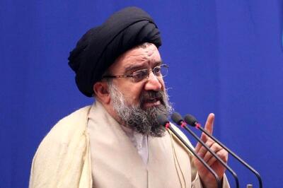 خاتمی : می‌خواستند ما نباشیم، اما بیچاره‌شان می‌کنیم