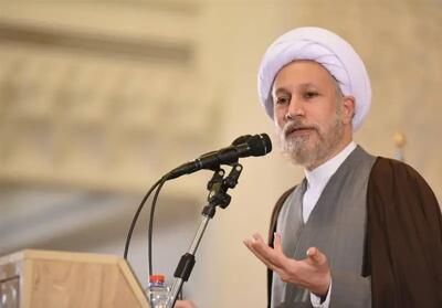 امام جمعه شیراز: کسی که میگوید من نظام جمهوری اسلامی را قبول دارم و طرفدار این حکومت هستم اما برای رژیم صهیونسیتی جاسوسی می‌کند منافق است
