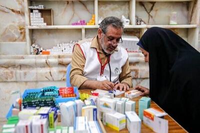 ارائه خدمات درمانی و امدادی هلال‌احمر به زائران اربعین - اکونیوز