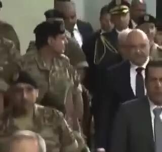 شوخی غیرمنتظره جوزف عون با یک فرمانده ارتش لبنان