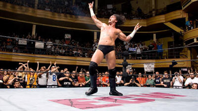 19 سال گذشت؛ اولین حضور رسمی سی ام پانک در WWE - پارس فوتبال