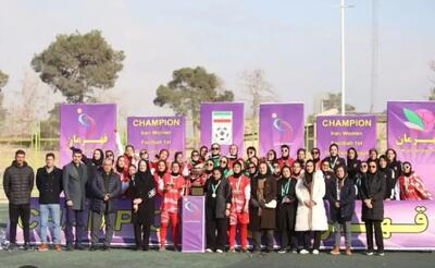 خداحافظی سرمربی پرسپولیس با بازیکنان و هواداران