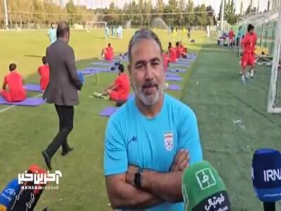هادی مهدوی کیا: چندین سال است که تیم امید به خواسته اش نرسیده است