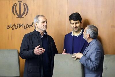حمله کیهان به دولت پس از استرداد لایحه جنجالی: مجری اوامر «دولت سایه» شده‌اید؟
