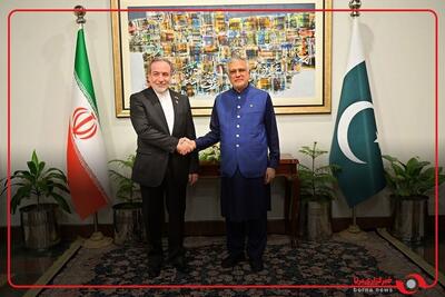 استقبال معاون نخست وزیر و وزیر خارجه پاکستان از عراقچی در اسلام آباد