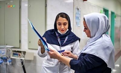 حقوق پایین؛ عامل دل‌سردی پرستاران از اشتغال | اقتصاد24