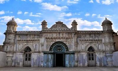 نقش گردشگری در توسعه منطقه آزاد