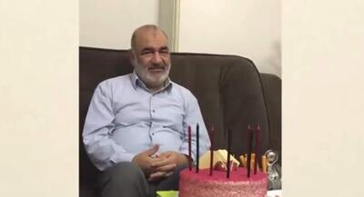 تصاویر جشن تولد متفاوت برای سردار سلامی | جهان نیوز