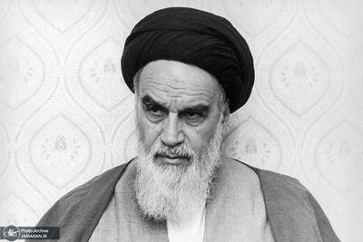 11مرداد: انتقال امام از بازداشت به حصر