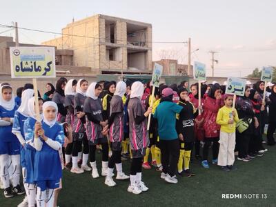 یزد قهرمان مسابقات هاکی دختران زیر ۱۷ سال کشور در بردسکن شد