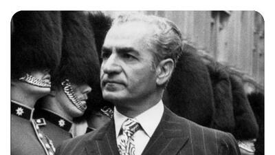عکس / سفر به ایام قدیم / سفر محمدرضا پهلوی به تایلند /  سال ۱۳۴۶