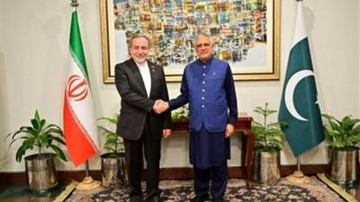 آغاز گفتگوی دیپلماتیک عراقچی و پاکستان