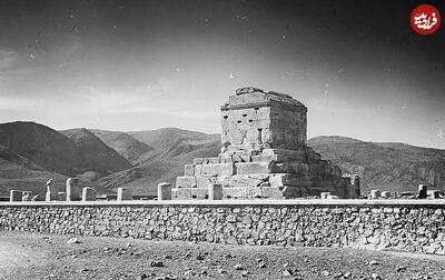 عکسی از مقبره کوروش در زمان سلطنت مظفرالدین‌شاه
