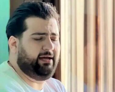 آواز اصیل؛ این آقا کافیه چشماشو ببنده صداش میشه خود شجریان چهچه زد لذت دنیا رو میبری
