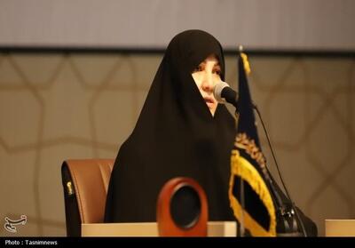 اربعین، نماد همبستگی و مقاومت در برابر ظلم است - تسنیم