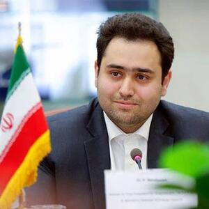 واکنش عجیب داماد حسن روحانی در اعتراض به قطعی آب و برق!