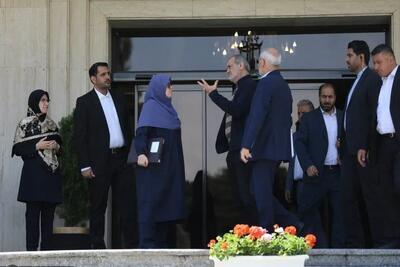 سرمقاله خراسان/ به تنظیمات کارخانه برنگردید!