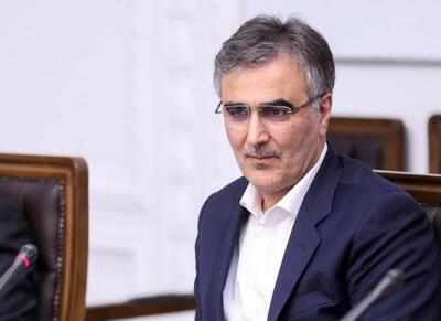 نرخ بهره ۳۵درصدی تولید را در آستانه خاموشی قرار داد - اکونیوز