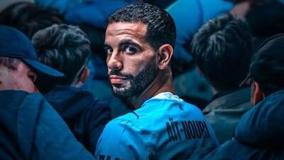 ستاره منچستر سیتی روزش را با نماز شروع می کند!