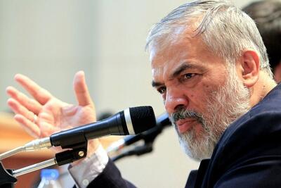 قدیری ابیانه: باید سلاح هسته‌ای بسازیم!