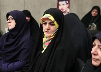 نگاه خاص دختر پزشکیان در حاشیه سفر به پاکستان
