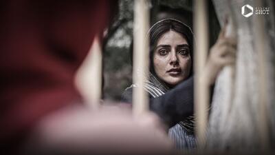 بیوگرافی نورا محقق بازیگر نقش آوا در سریال شغال+ عکس های جذاب