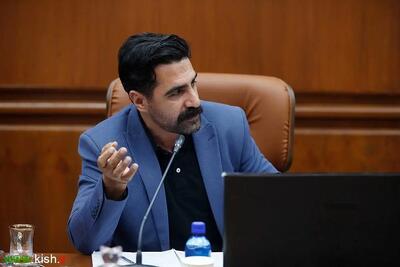 رامتین روشن دبیر نخستین دوسالانه بین المللی پوستر کیش شد