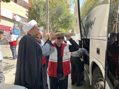 ارائه خدمات درمانی جمعیت هلال‌احمر همدان در کربلا