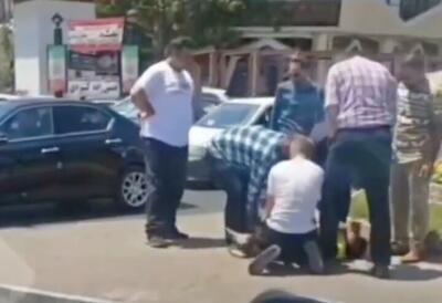 مردم مشهدی سارق موبایل قاپ را در چهارراه طالقانی دستگیر کردند | 13 مرداد 1404