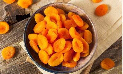 طرز تهیه برگه زردآلو(قیسی) به روش بازاری با فوت‌و‌فن ها