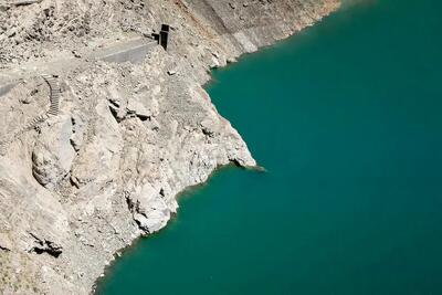 ایران تشنه/گزارشی از بحران آب در استان‏‌های کشور در گفت‌‏وگو با کارشناسان و مردم