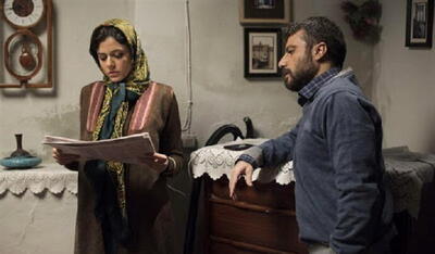 «آنجا همان ساعت» پشت هیچستانم