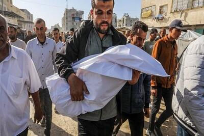 شهادت کودک فلسطینی در صف انتظار غذا به دست تک‌تیرانداز صهیونیست+عکس