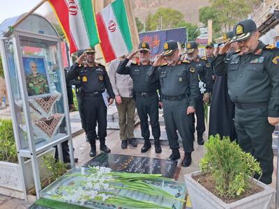 تجدید میثاق جانشین فرماندهی انتظامی کشور با آرمان‌های شهید سلیمانی