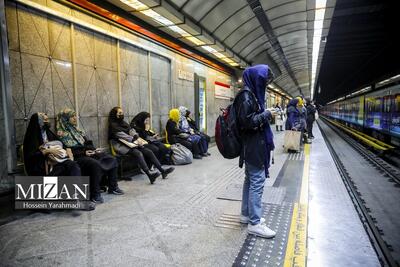 برنامه حرکت قطار‌های مترو در روز تعطیل پایتخت، بدون تغییر اجرا می‌شود