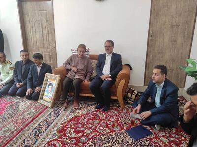 رئیس سازمان بازرسی با خانواده شهید احمد ناطق و محمد مقصودی دیدار کرد