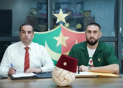 سنگربان فصل گذشته پرسپولیس به لیگ الجزایر پیوست - پارس فوتبال
