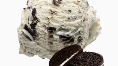 چگونه بستنی اورئو خوشمزه در منزل درست کنیم؟