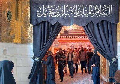 اشک و شکوه در مسجد کوفه؛ تجدید بیعت با بزرگان جهان اسلام+فیلم - تسنیم