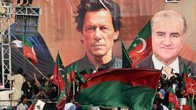 پلیس پاکستان ۱۲۰ کارگر حزب عمران خان را پیش از تظاهرات دستگیر کرد