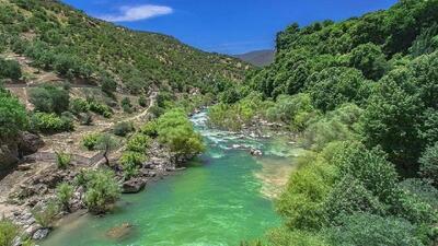 لحظه ای آرامش در کنار رودخانه سزار لرستان + فیلم