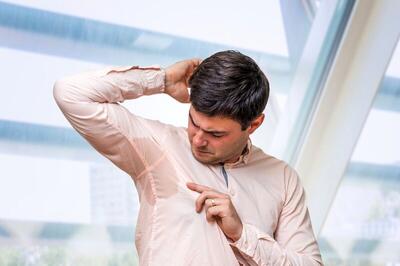 مصرف چه گیاهانی به کاهش عرق کردن بدن در تابستان کمک می‌کنند؟