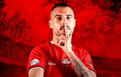 جنگ پرسپولیس، استقلال و سپاهان بر سر یک ستاره