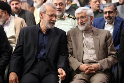 ساعاتی پس از انتصاب «علی لاریجانی»، «جلیلی» چهار توییت کنایه آمیز پی‌در‌پی علیه هرگونه مذاکره منتشر کرد